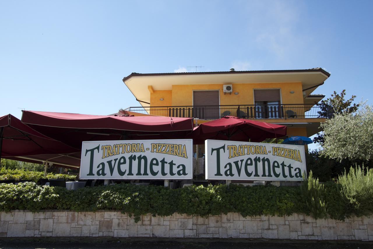 Albergo Tavernetta Кастельнуово-дель-Гарда Экстерьер фото